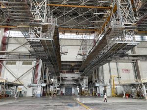 Aircraft fuselage dock for B747, B767, B777, B787, A330, A340, A350, A380